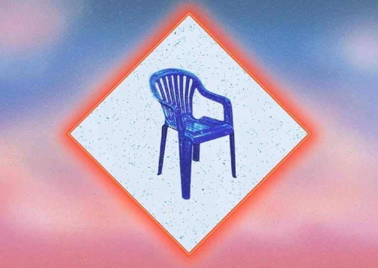 PREMIERE: Virgin Suicide - Plastic Chair
